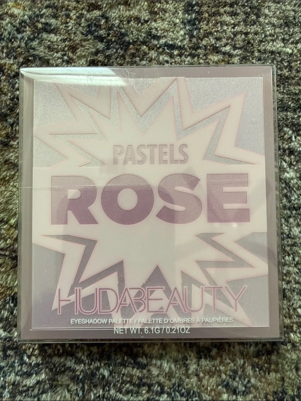 Huda Beauty Pastels Rose Eyeshadow Palette - Pink Mauve